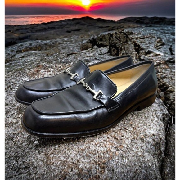 ANN TAYLOR BLACK LEATHER LOAFERS BLOCK HEELS SILVER EQUINE ACCENT 8M Italy - Picture 1 of 9